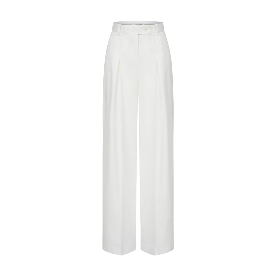 Loose-cut trousers with pleats